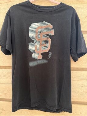 Genuine Merchandise San Francisco Giants Black Short Sleeve Tee 3D logo